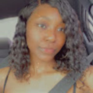 Meet your Posher, Nia